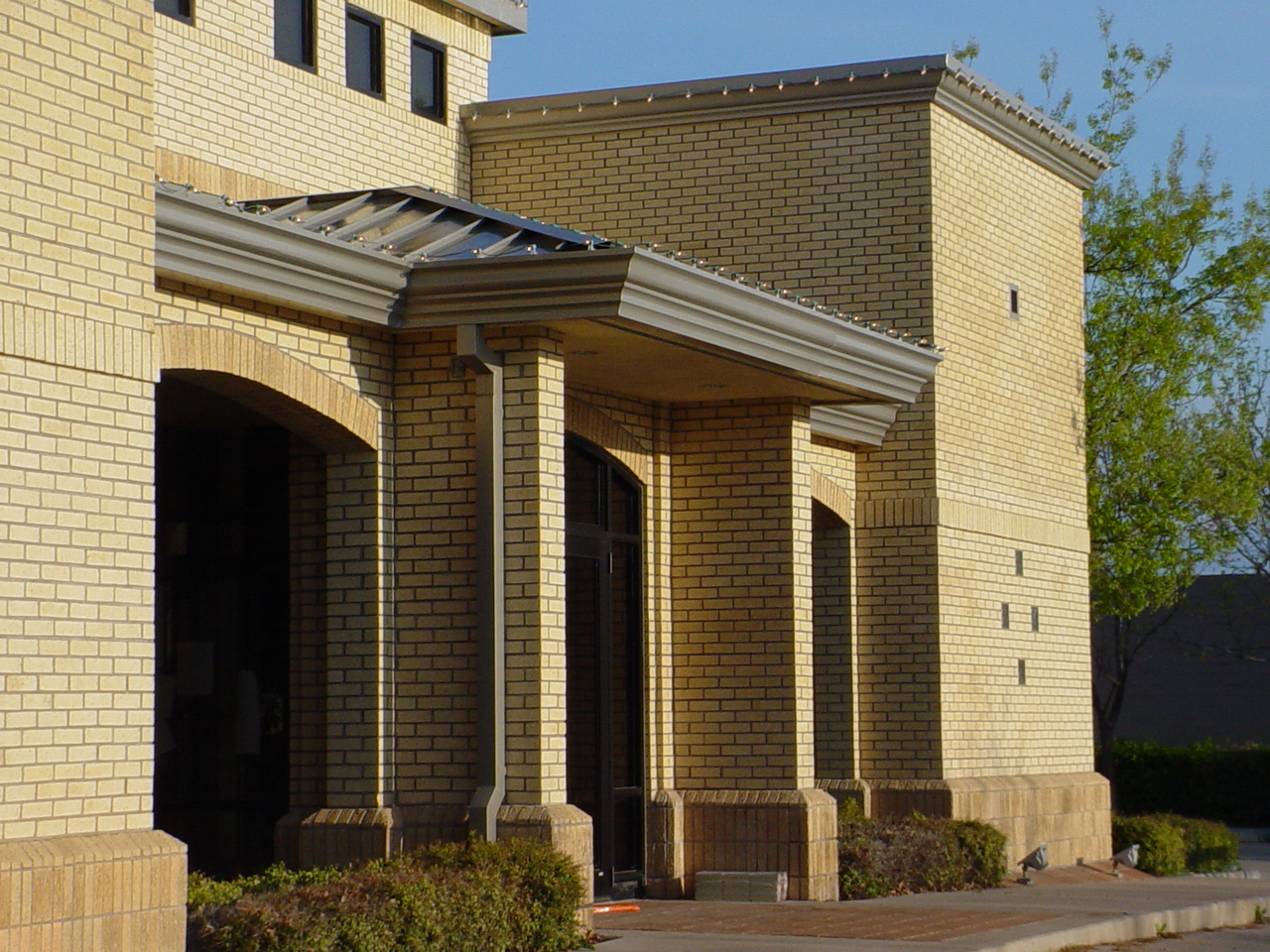 Olton Banking Center chapmanharveyarch