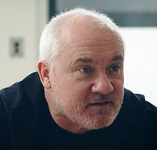 Damien Hirst: Provocation, Preservation, and the Unending Pursuit of Artistic Value
