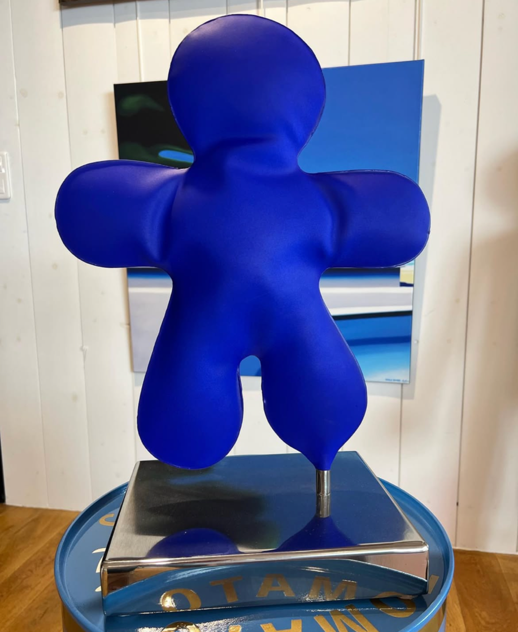Petit Bonhomme Bleu Klein