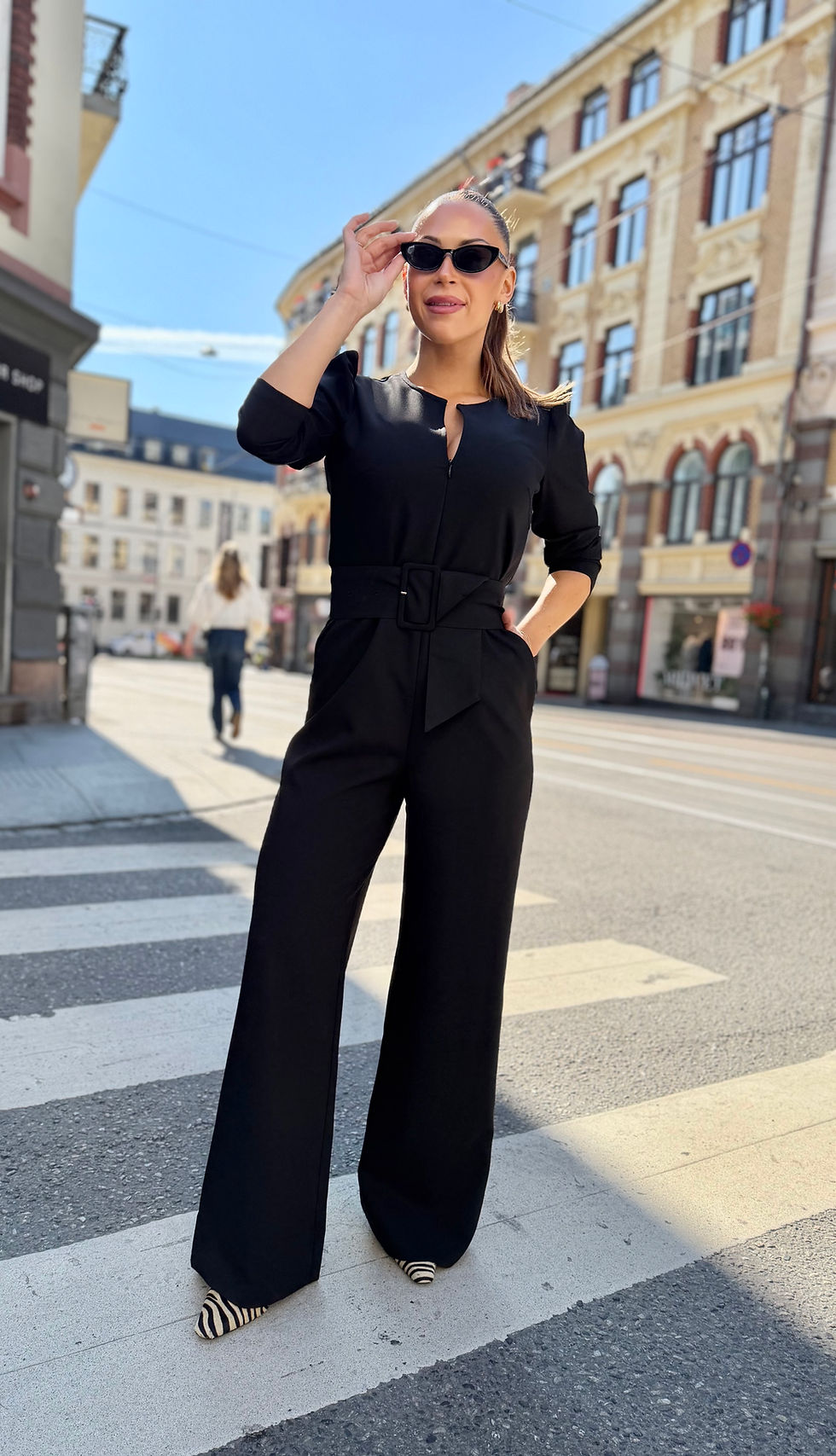 Miniatyrbilde: Dazy F buksedress, sort