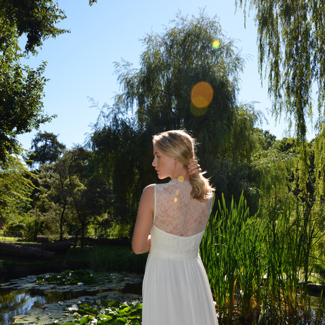 amaia.olivia.m.blonde.undorn.wedding.jpe