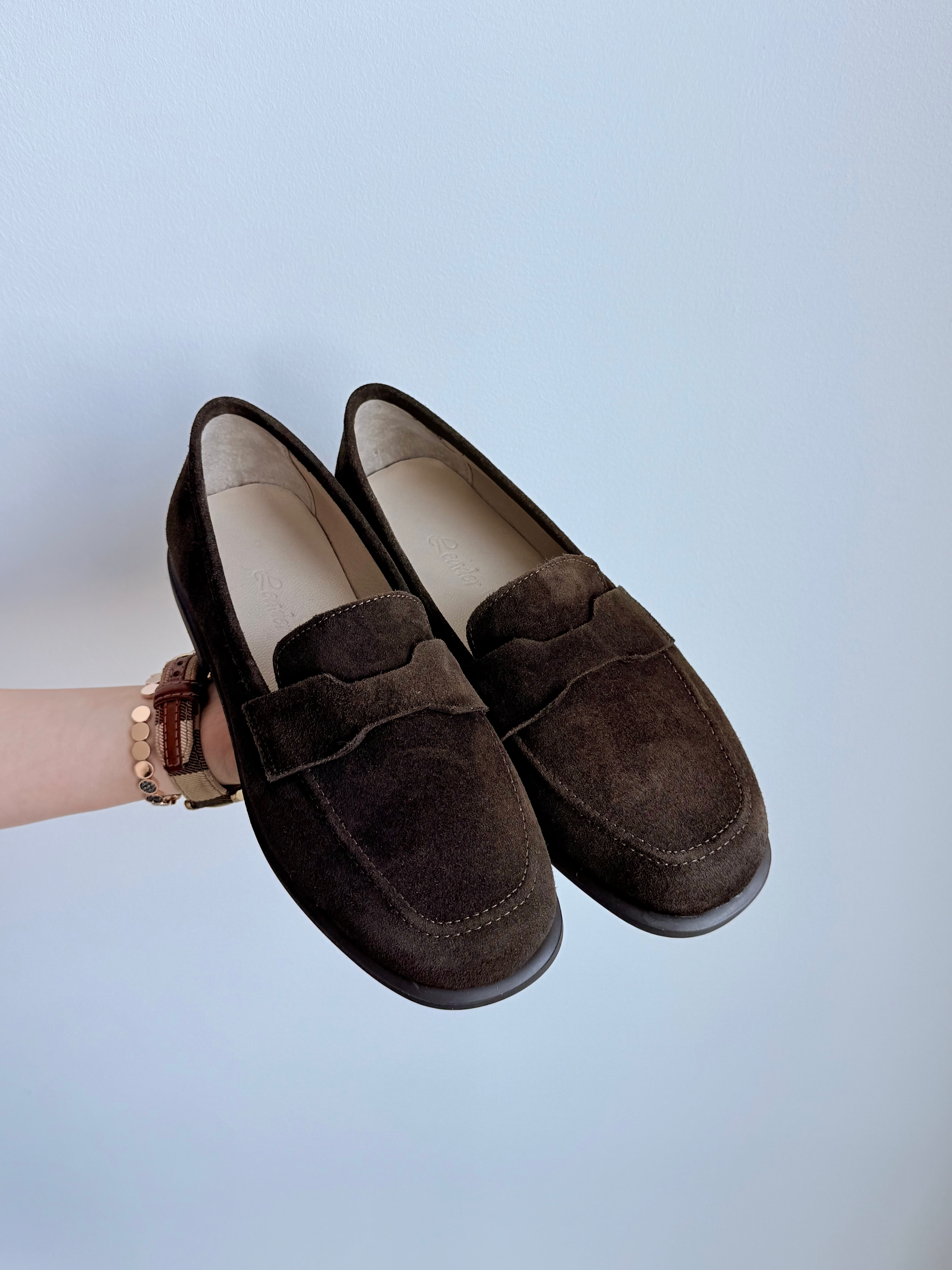 Лофери з приквадраченим мисом артикул 4496