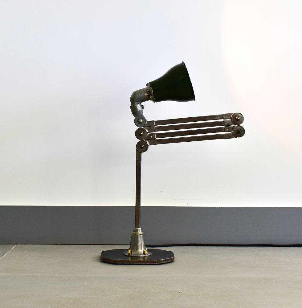 Thumbnail: British Invisaflex Lamp