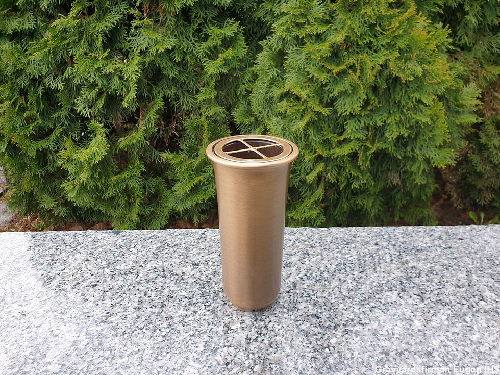 Bronsvas för gravsten - 19 cm