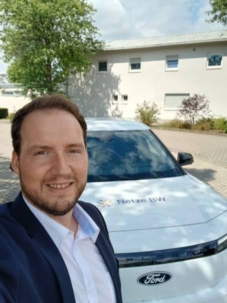 Spatenstich zum Ausbau der Grauen Flecken - Glasfasernetz