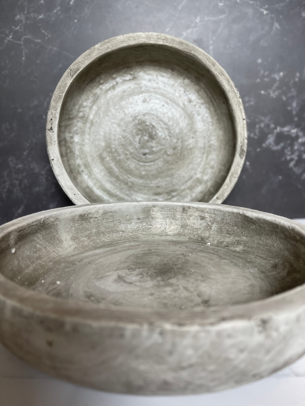 Thumbnail: Ceramic Round Bowl - Distressed Grey 