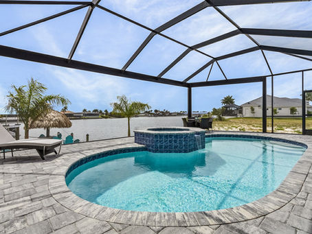 10 Inspiring Pool Design Ideas for Florida Backyards