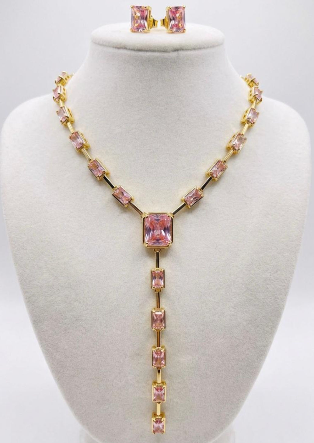 Rosellen Renaissance  Necklace and Earrings