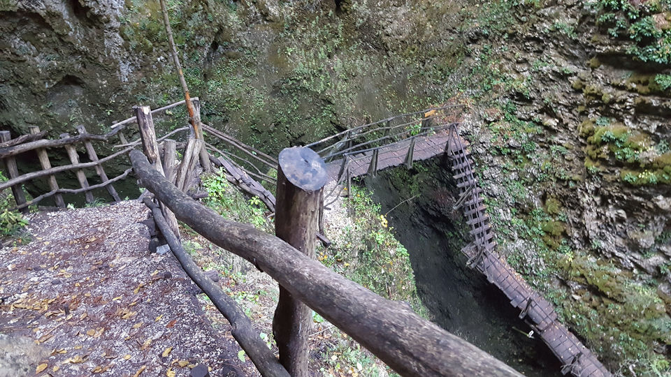 Better Moments Bulgaria, Small Group Guided Tours -  Path (3).jpg