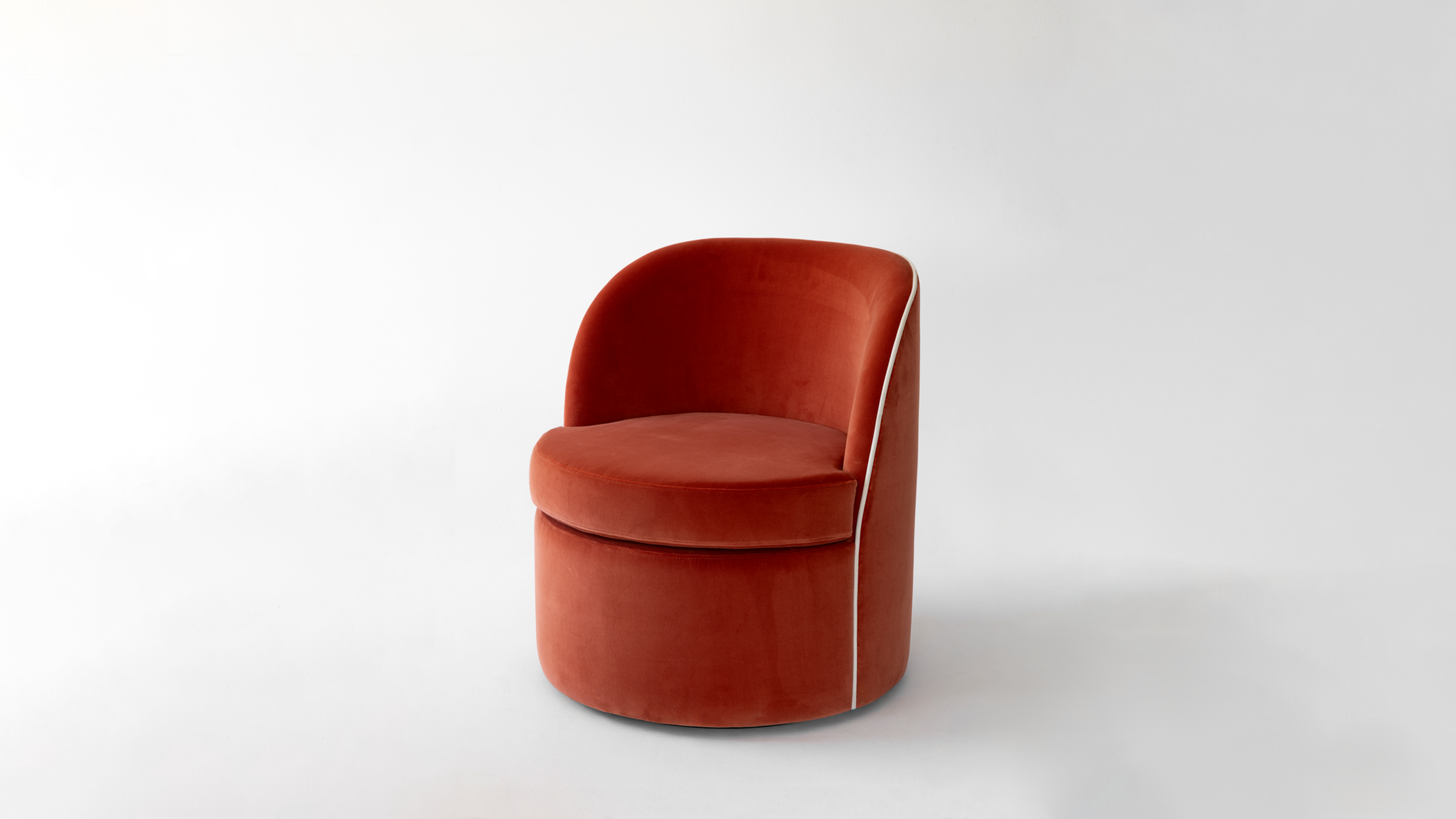 Selene Lounge Chair