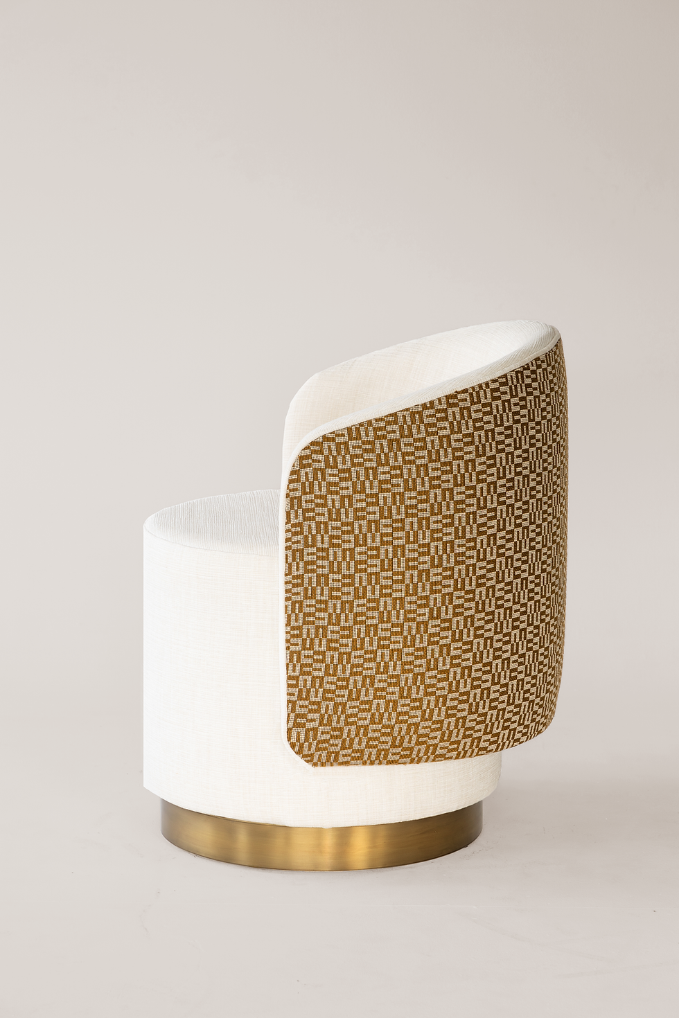 Thumbnail: Gaia Lounge Chair