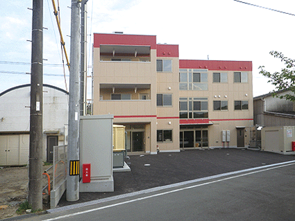 18 赤い屋根の家 IMGP0133.gif