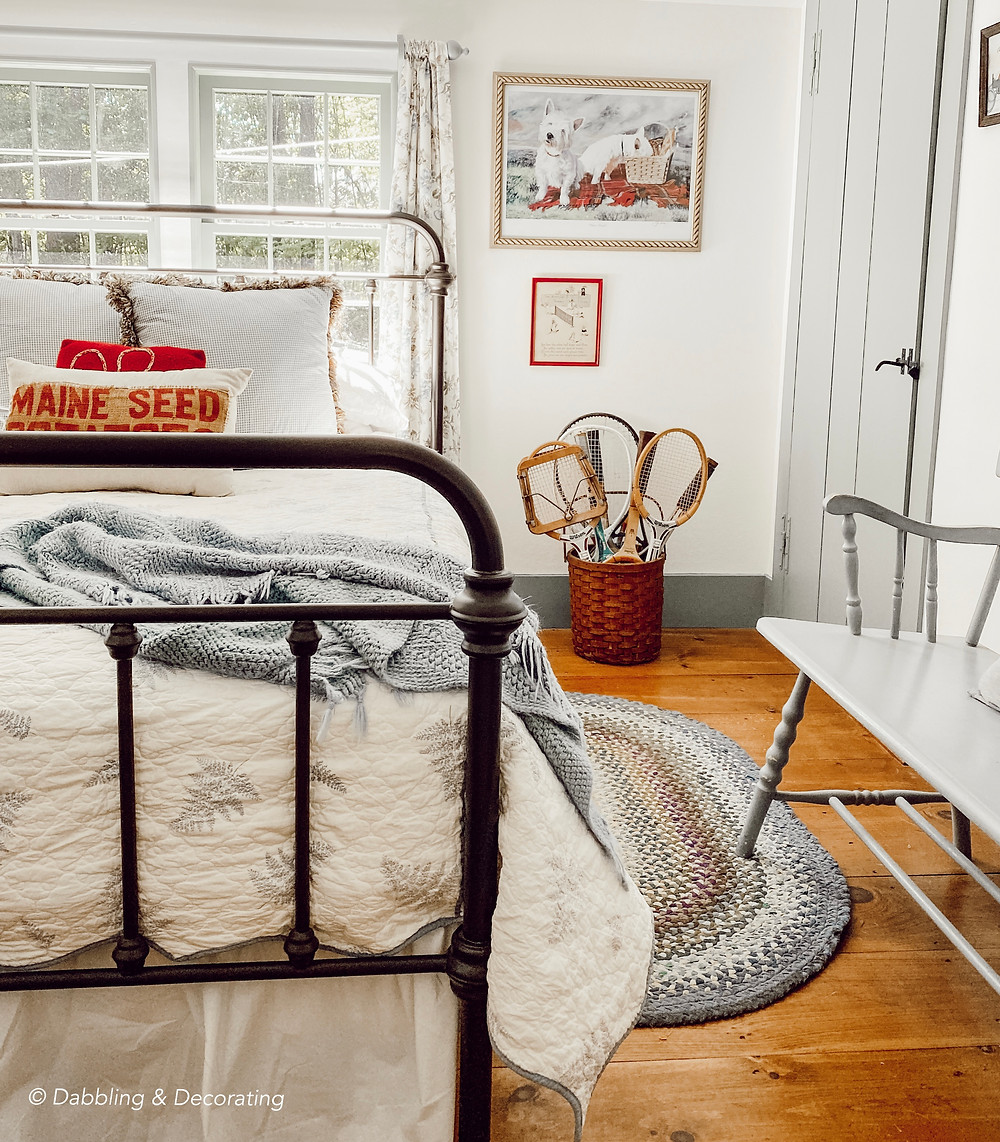 Small Guest Bedroom Seasonal Refresh
