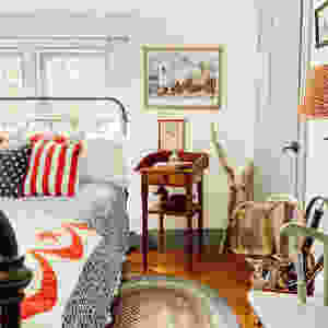 Decorating with Red, White, and Blue in the Guest Bedroom
