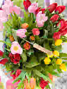 Simple Easter Tablescape with MacKenzie-Childs