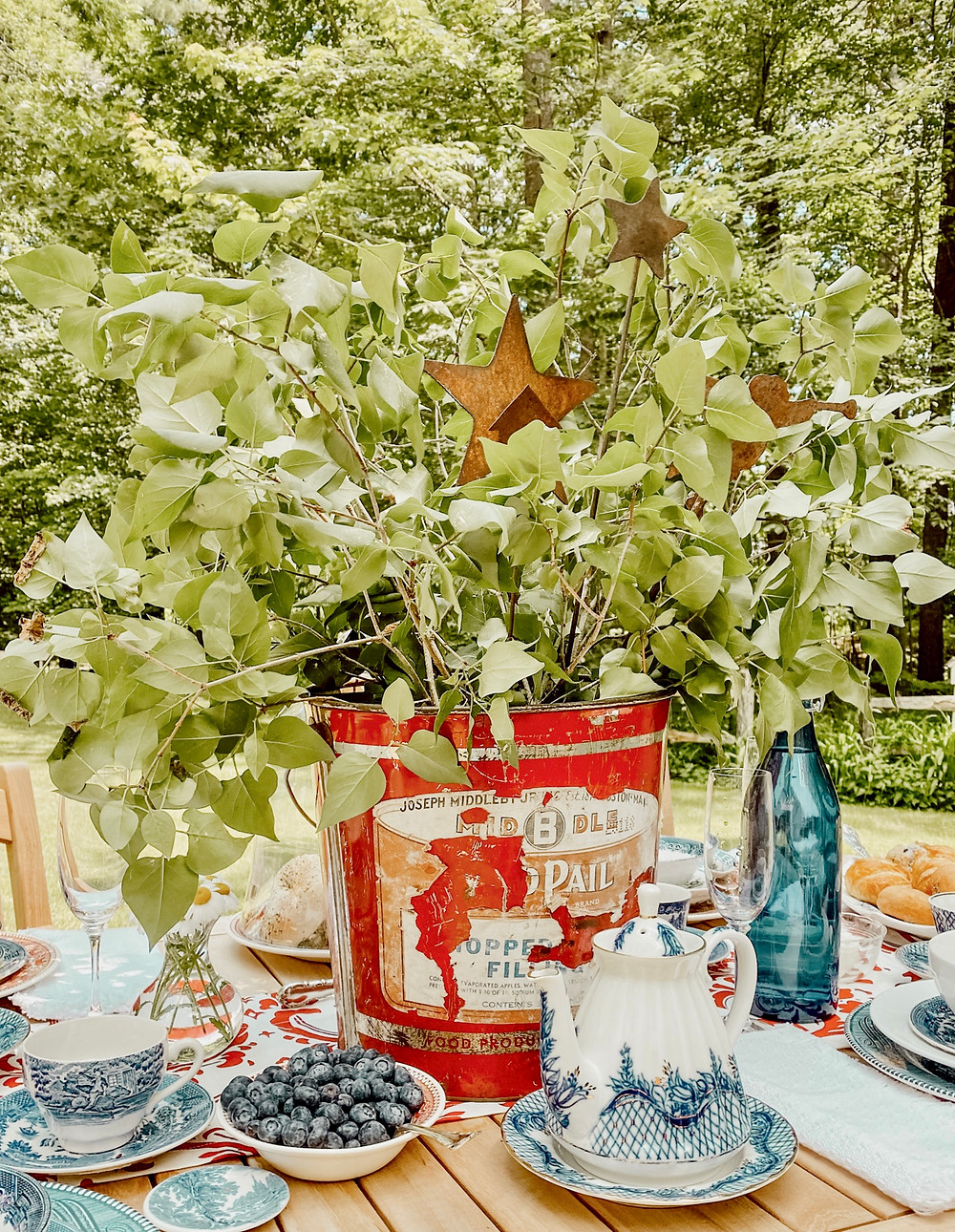 An Alfresco Summer Breakfast Table