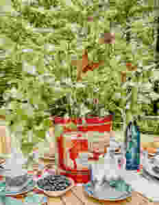 An Alfresco Summer Breakfast Table