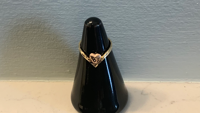 14K Gold Heart Ring, 1.09g, size 3