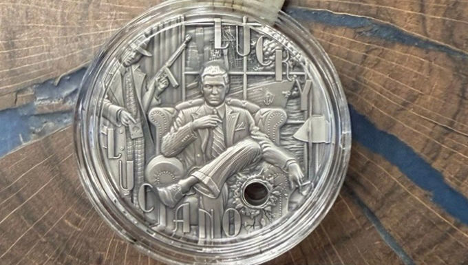 2-oz .999 Silver 2024 Niue Gansters Lucky Luciano Coin
