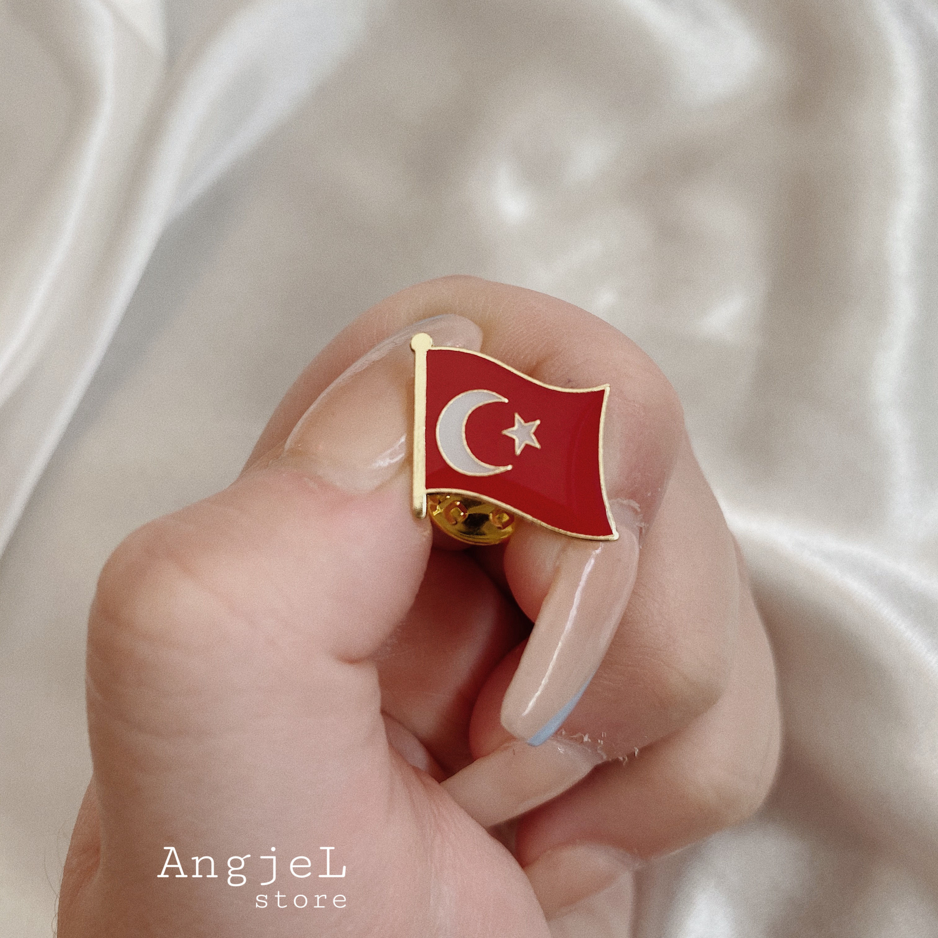 Turkey Flag Badge Pin