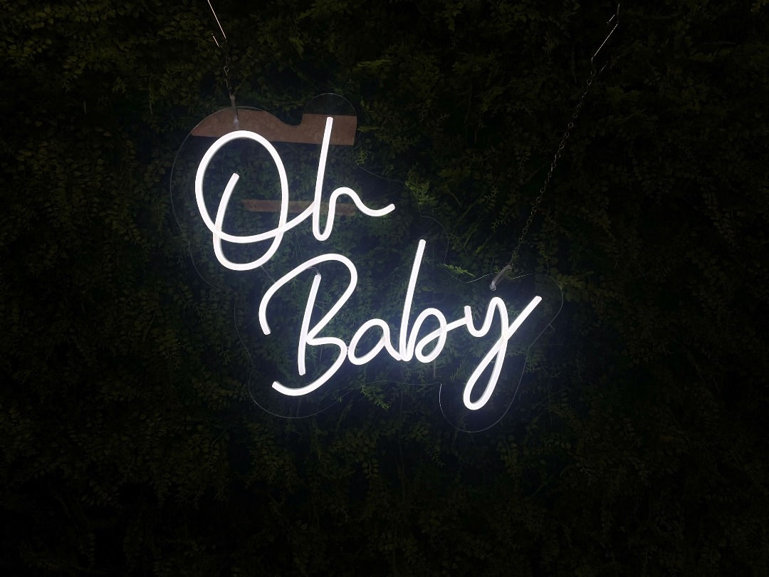 Neon Sign 'Oh Baby'