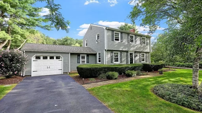 TOP 5 SEEKONK LISTINGS UNDER $500K