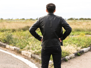 Should You Become an Entrepreneur? The Pros and Cons of Running Your Own Business
