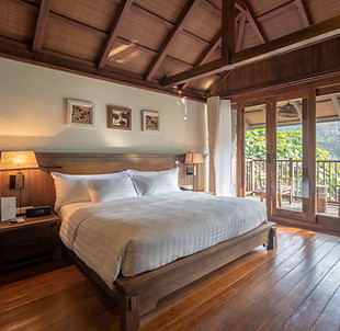 YL1D4484- villa 5-min.jpg