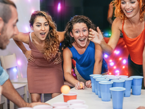 10 Entertaining Games to Play While Drinking with Friends