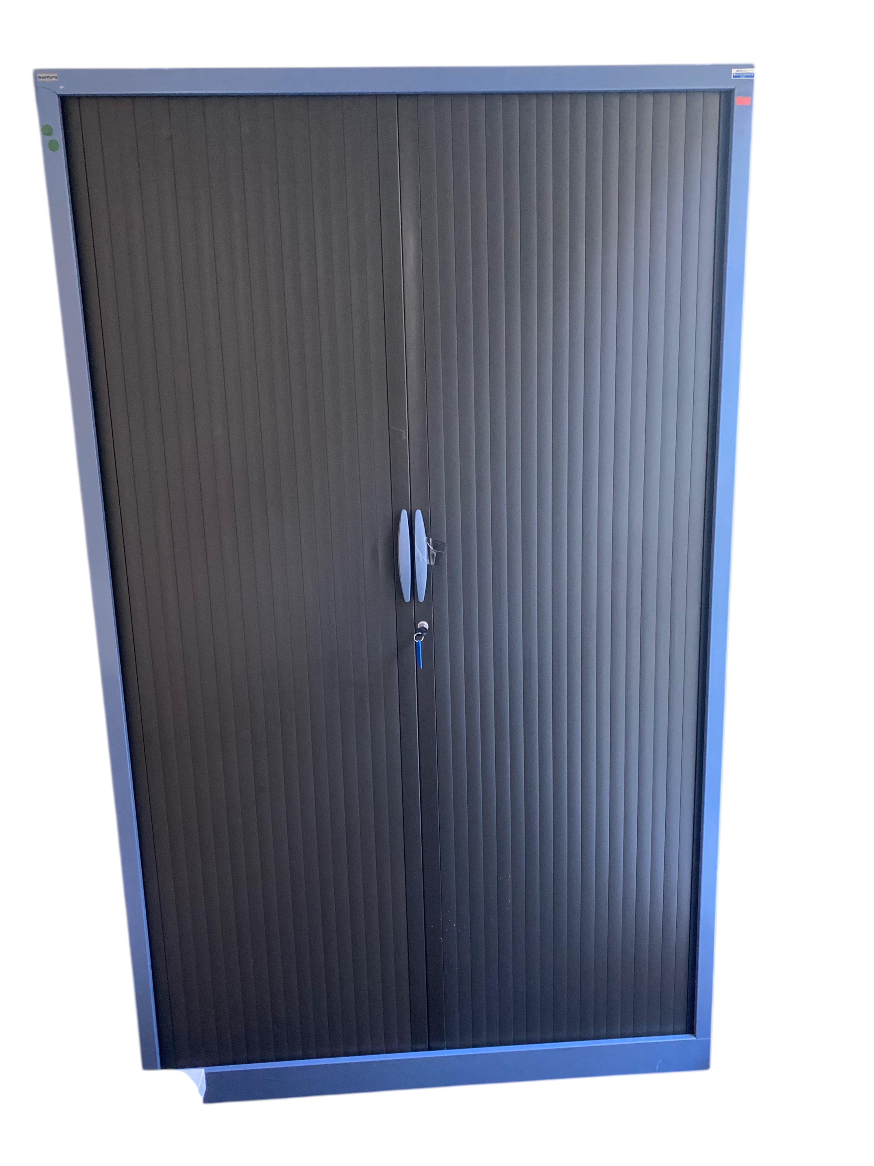 Armoire haute noire et bleue avec clé (Qté : 1) ARM480