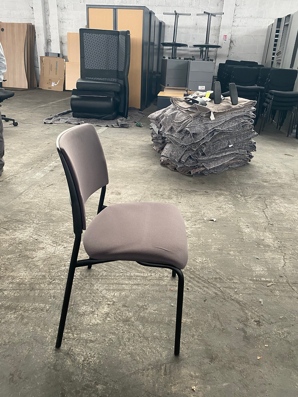 Miniature : Lot de 10 de chaises visiteurs Majencia (Qté : 1) CHA305