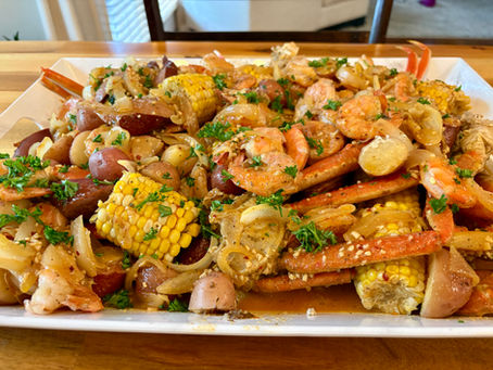 The Ultimate Seafood Boil with Garlic Butter Sauce
