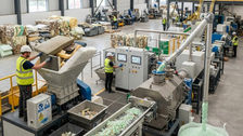 Circ’s proprietary recycling technology to process polycotton textile waste and recover purified terephthalic acid (PTA), monoethylene glycol (MEG) and cellulosic pulp for reuse in new textiles.