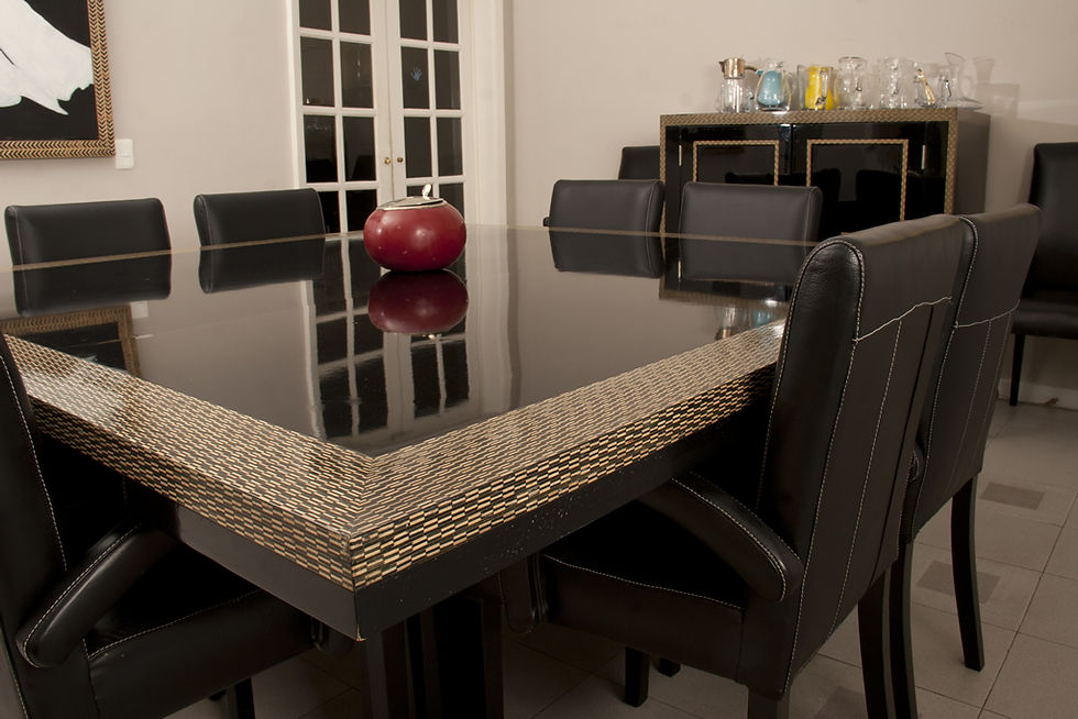 Miniatura: Dining table in black