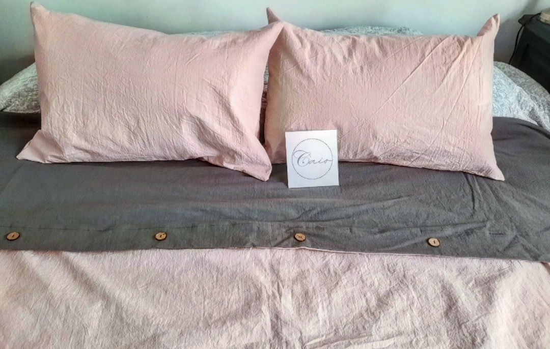 Cubre Edredón Queen Tusor Liso Reversible