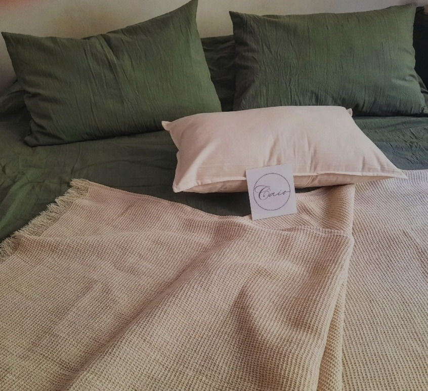 Combos Waffle y Tusor / Pie de Cama 2.00x1.00 con 2 Almohadones 60x40