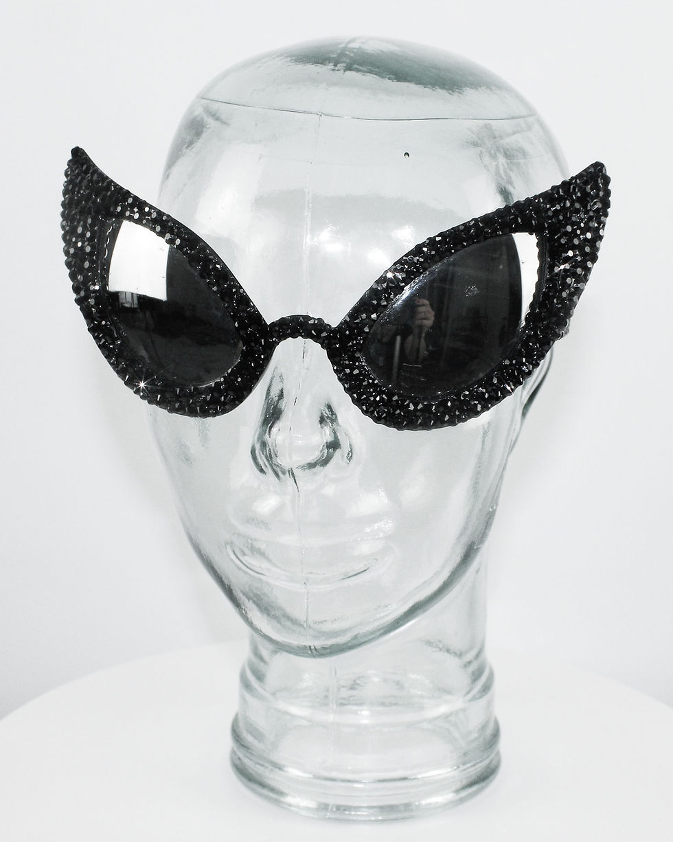 Thumbnail: Extreme Black Rhinestone Oversize Cat Eye Sunglasses