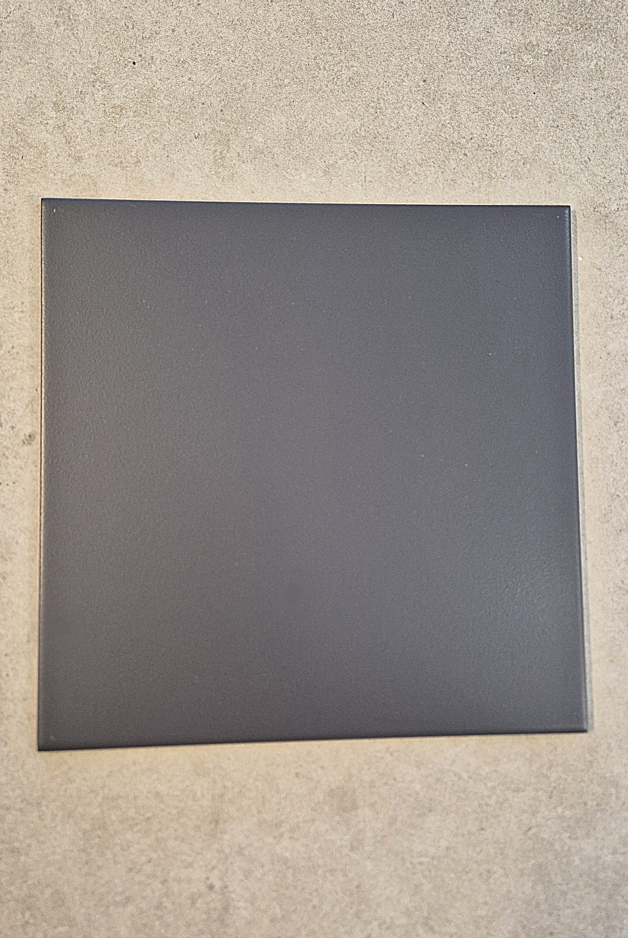 RESTPOSTEN: Bodenfliese V&B PRO ARCHITECTURA 3.0 solid grey MATT