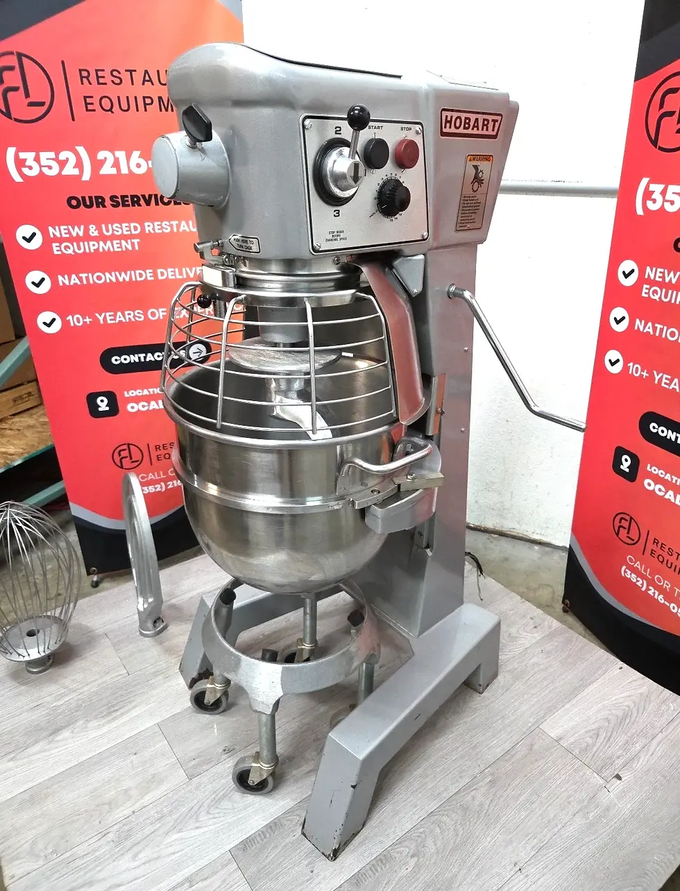 MINT HOBART MIXER D300T 30QT W/ HOOK, WHIP, PADDLE, TIMER, BOWL