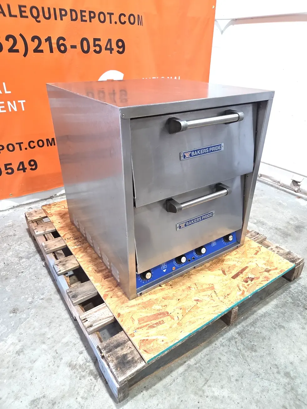 Thumbnail: BAKERS PRIDE P44 HearthBake Countertop Deck Oven - 208v/7200 Watts