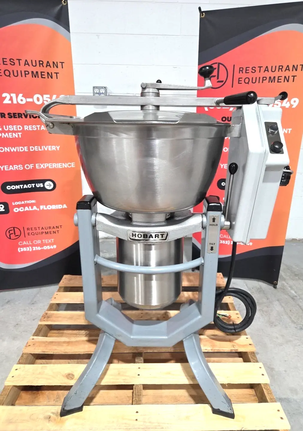 LATE MODEL HOBART HCM 450 45QT VCM w/ Blades, and MORE - 5 HP 200V