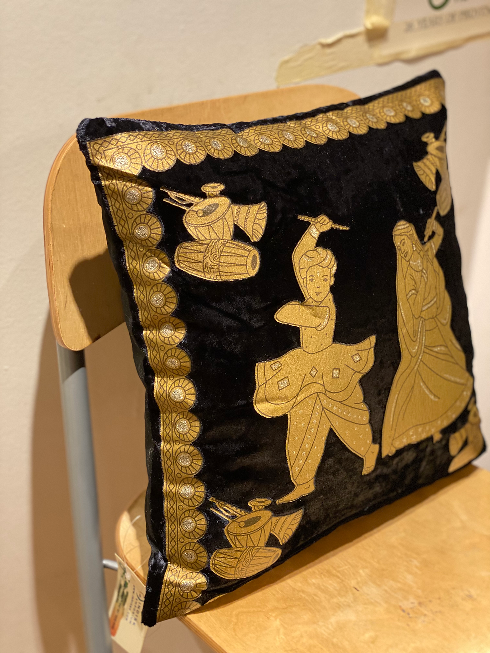 Miniatyrbilde: Svart putetrekk