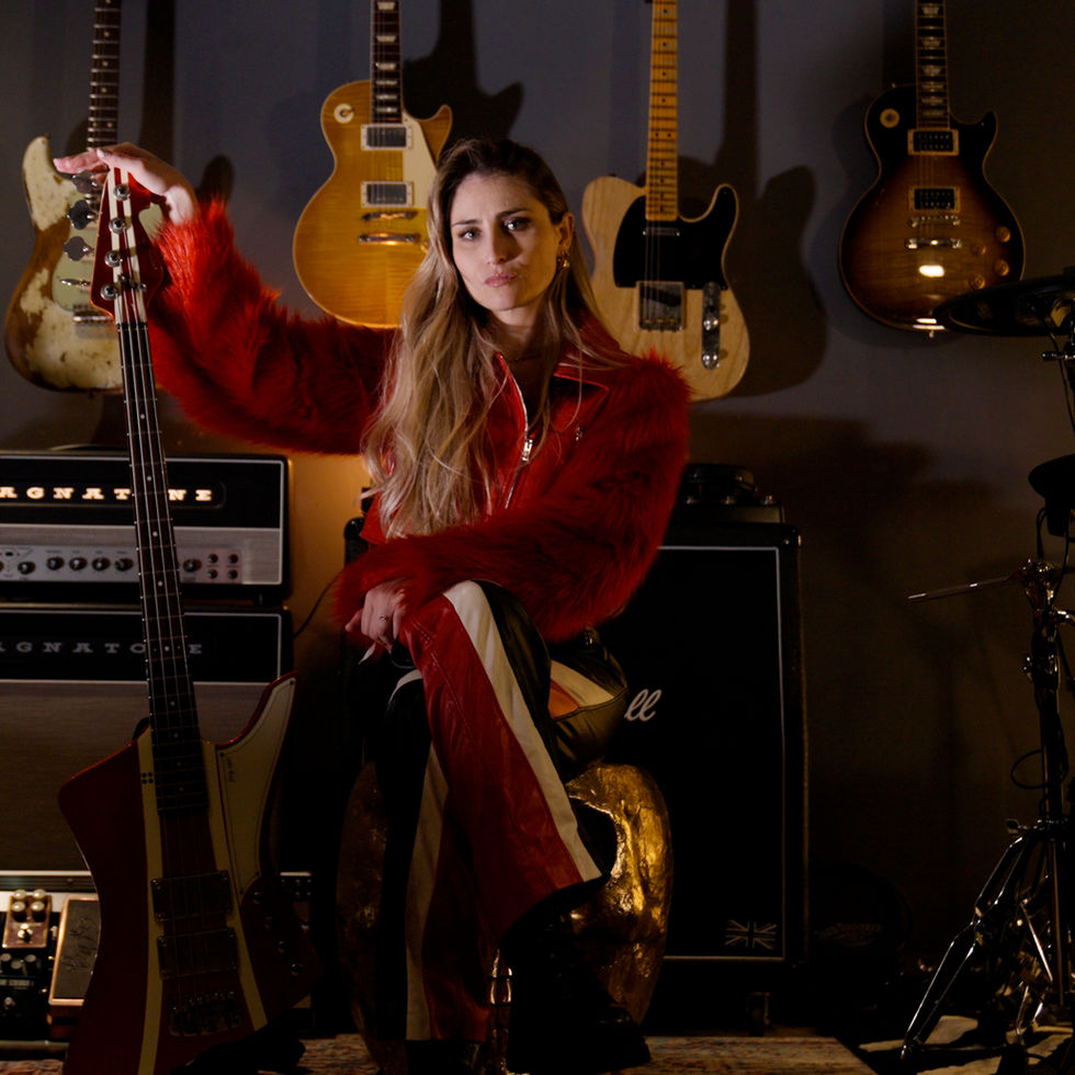 EP05: Lola Evangelista (Bass Player)