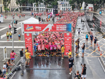 Sob chuva, Salvador 10 Milhas mobiliza 5 mil atletas e destaca cartões-postais da cidade