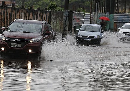 Acumulado de chuvas em abril já chega a 51% da média histórica
