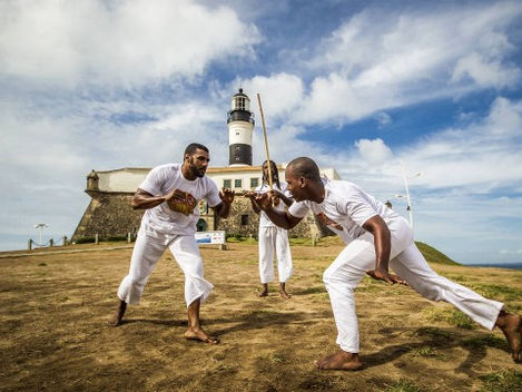 Salvador 474 anos: Projetos e iniciativas municipais mantêm saberes e prática da capoeira