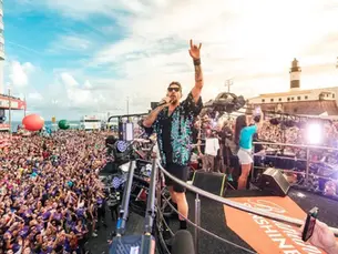 Shows de Banda Eva, Danniel Vieira e Garage Band agitam a Maratona Salvador 2025