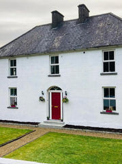 farmhouse.jpeg