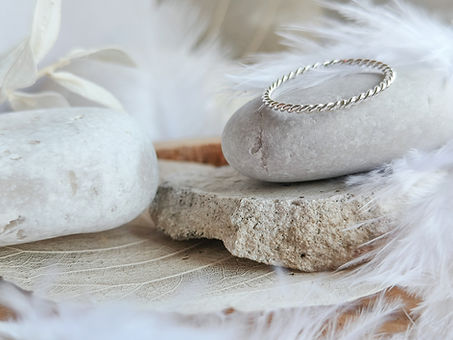 fijn getwiste serenata ring_edited.jpg