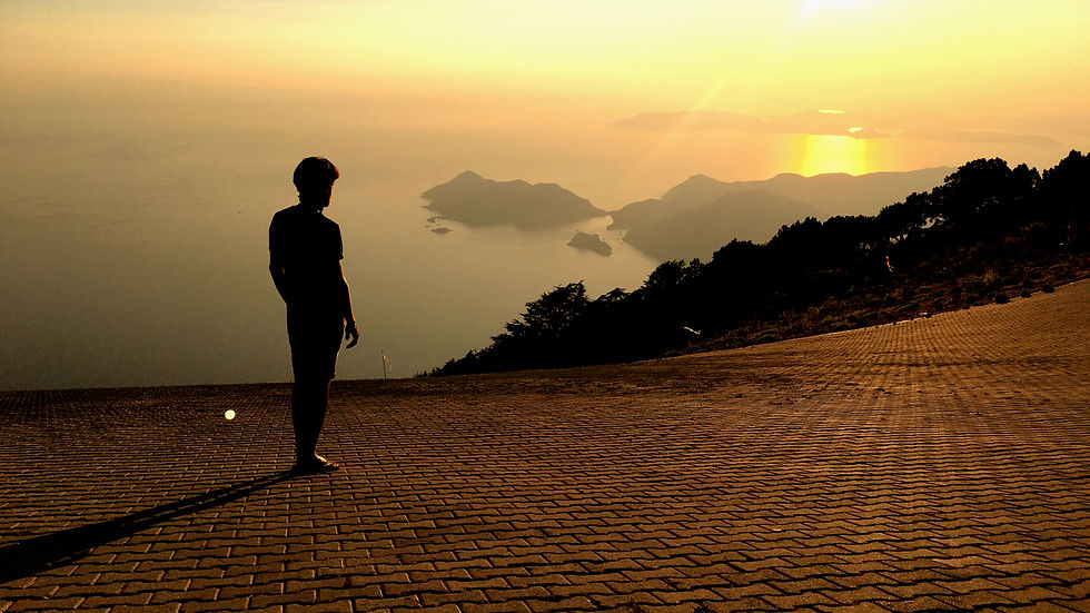 Zafer ve Yalnızlık Paradoksu...